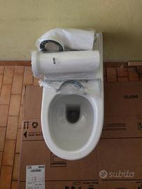 vaso monoblocco con cassetta e sedile