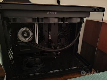 Case Corsair 2500x + Pacco Ventole Arctic P12 x 5