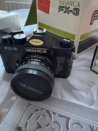 Yashica analogica
