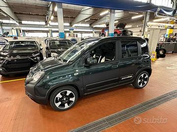 FIAT Panda 1.0 FireFly S&S Hybrid Pandina KM ZER