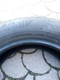 4 Pneumatici estivi Bridgestone