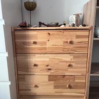 Cassettiera in legno