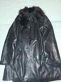 Cappotto pelle nero donna vintage con collo