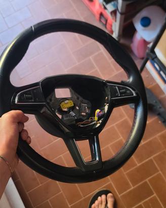 volante in pelle con cambio al volante