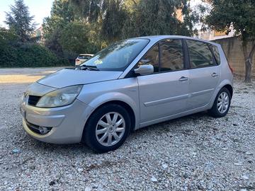 Renault Scenic Grand Scénic 1.9 dCi/130CV Serie Sp