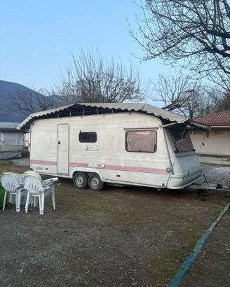 Roulotte omologata con veranda