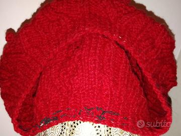 Basco di lana rosso, taglia unica