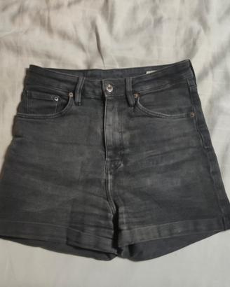 Shorts in denim nero Pull&Bear