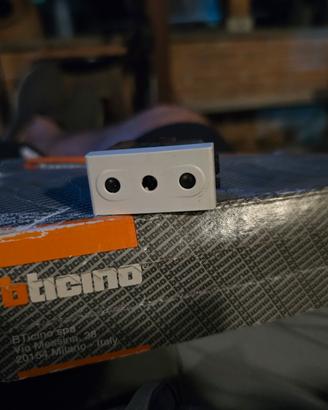 Bticino Light materiale elettrico 
