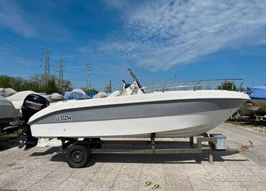 Open Brube Point Beach Mercury 40