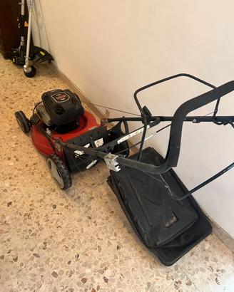 Tagliaerba a scoppio (fermo da un paio d'anni)