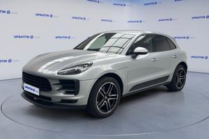 PORSCHE MACAN 2.0