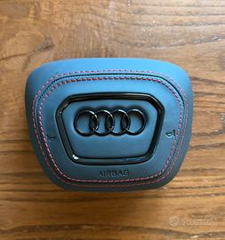Cover airbag Audi Q3 in pelle nera, cuciture rosse