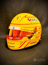 Casco Ferrari L.Hamilton Scala 1/2