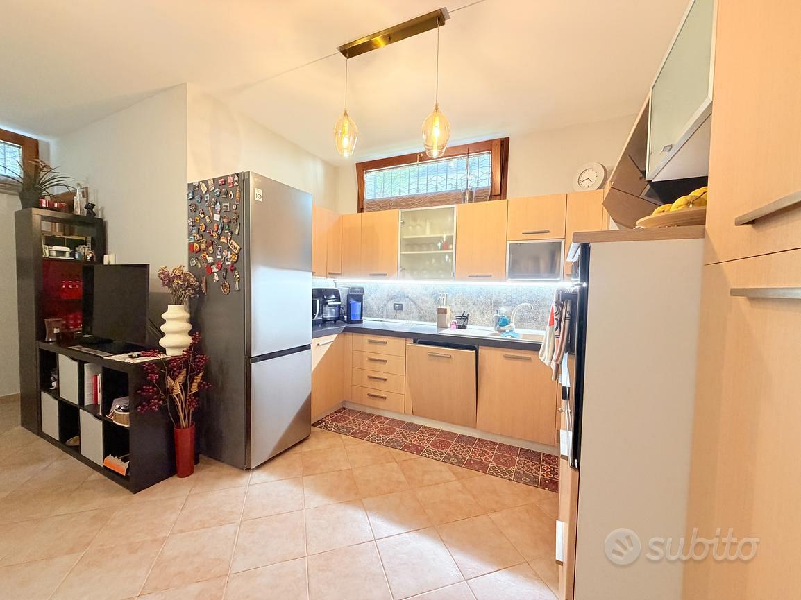 Casa – Labico, Roma Capitale - Altro