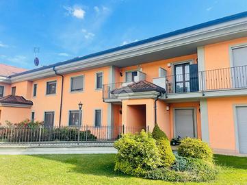 6 LOCALI A LANZO TORINESE