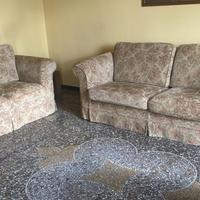2 Divani di marca "Epoque " in velluto