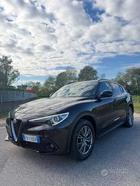 Alfa Romeo Stelvio .