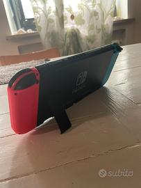 NINTENDO SWITCH E CONTROLLER PDP