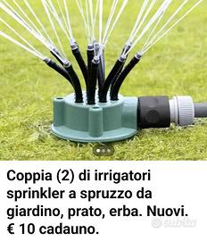 Coppia di irrigatori nuovi per canna acqua .