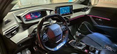 Peugeot 2008 gt line 130 cv