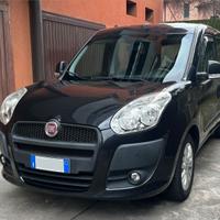 Fiat Doblò 1.4 16v Emotion 2014