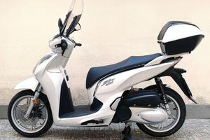 Honda SH300 i ABS