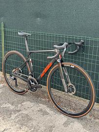 KTM Revelator Alto Exonic NEW DuraAce 2024 tarmac