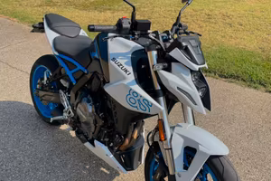 Suzuki GSX-8S (depo A2)
