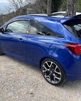 Opel corsa E OPC 2018