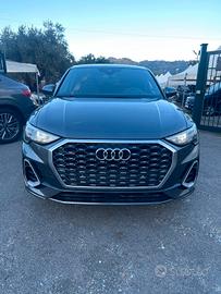 Audi Q3 35 TDI S tronic
