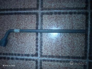 CHIAVE A PIPA N°19. PER SVITARE CANDELA DELLA VESP