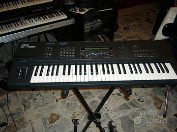 Yamaha SY 85