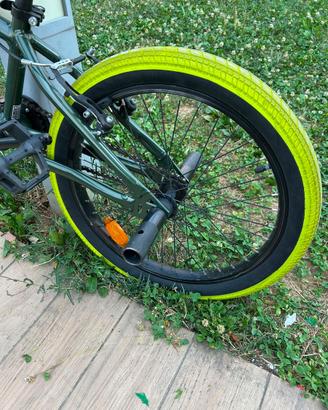 Bicicletta BMX ragazzo 7-10 ANNI PREZO TRATTABILE