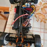 macchina radio comandata elettrica. 