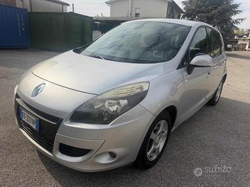 RENAULT Scenic X-Mod 1.5 dCi 110CV Luxe Stupenda