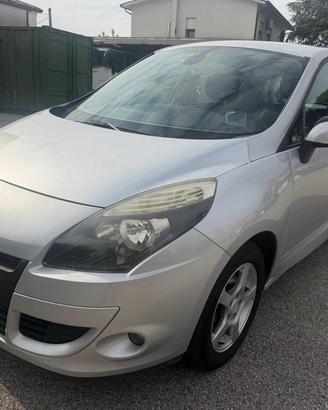 RENAULT Scenic X-Mod 1.5 dCi 110CV Luxe Stupenda