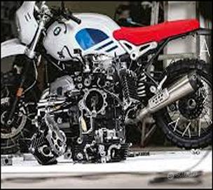 Si ritirano vecchie moto anche smontate