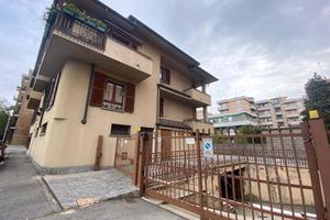 Box / Garage di 30 m² a Seregno