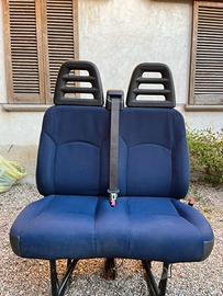 Sedili anteriori iveco daily 2007
