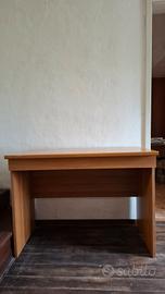 scrivania per ufficio 