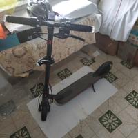 monopattino elettrico 