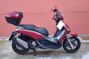 Piaggio Beverly 350