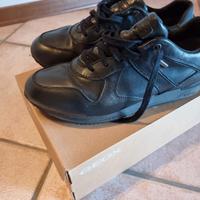 Scarpe Geox.