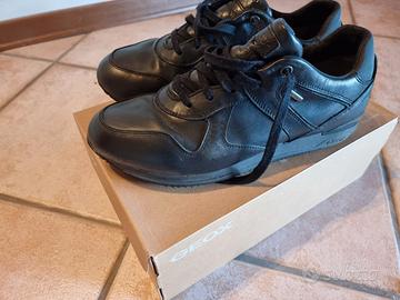 Scarpe Geox.