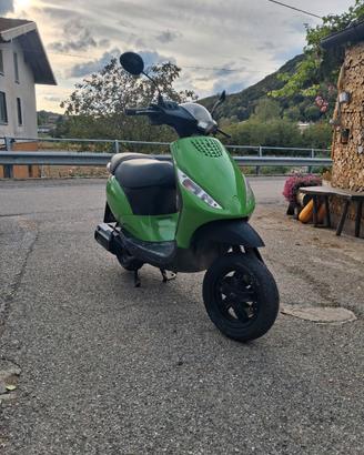 Piaggio zip 125 4t