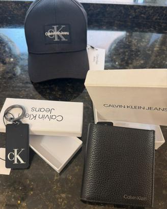 Cappello+Portafoglio+Portachiavi Calvin Klein