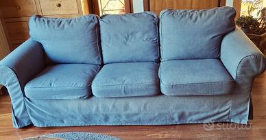 Divano tre posti Ikea Ektorp grigio scuro 