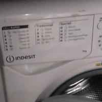 Lavatrice Indesit 7 kg 60 50 cm seminuova