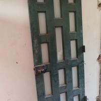 Portoncino in ferro e finestre alluminio 